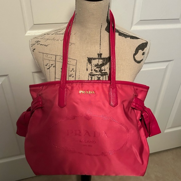 Pink Prada Bag - Picture 2 of 15